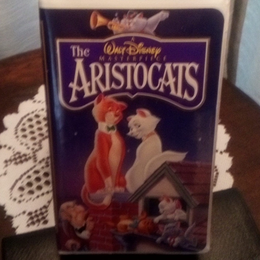 Vintage Disney Masterpiece Collection - The Aristocats VHS - 1996